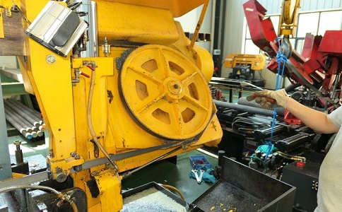 蕲春金属带锯床的日常使用和保养注意事项！